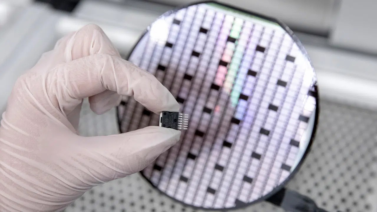 Explorer les perspectives d'avenir des puces semi-conductrices en silicium