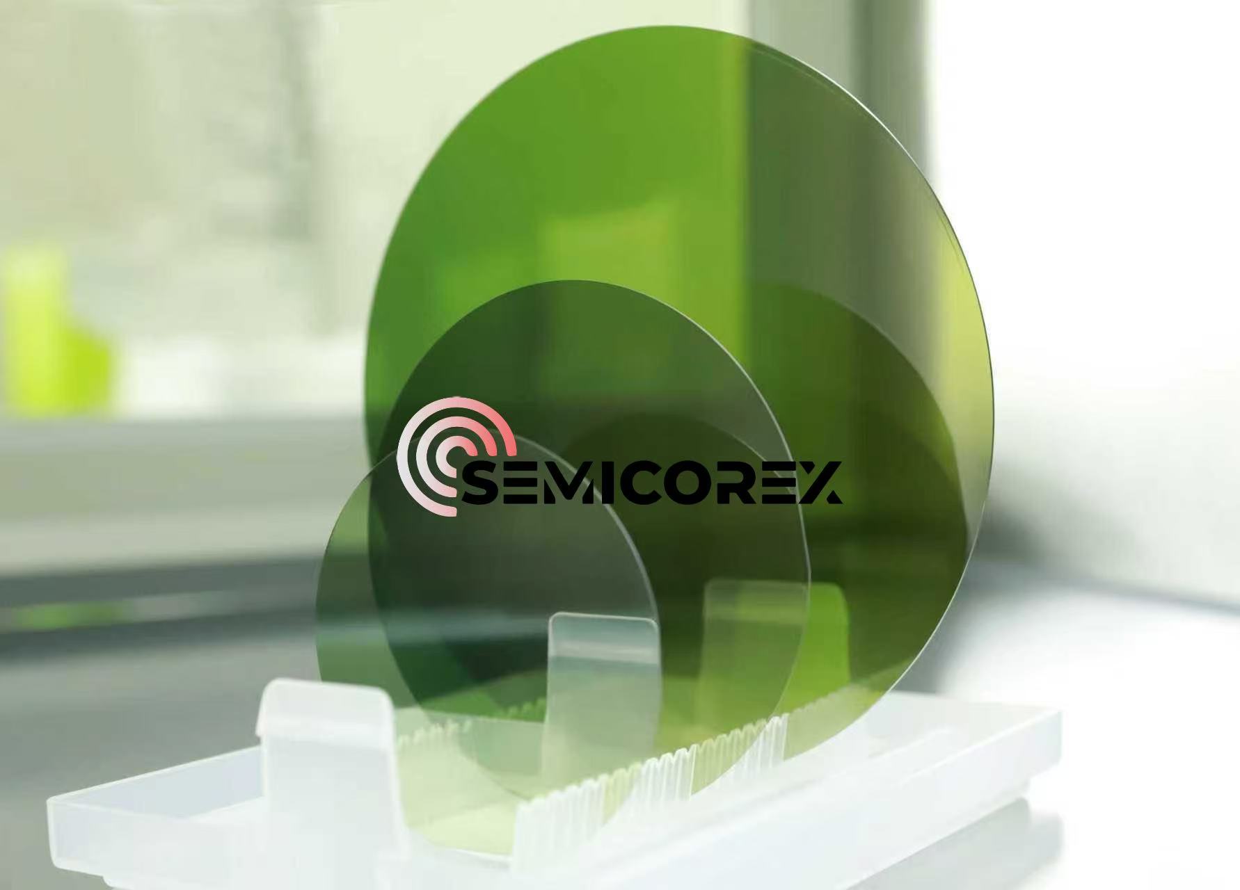 La différence entre les substrats SiC factices, de recherche et de production