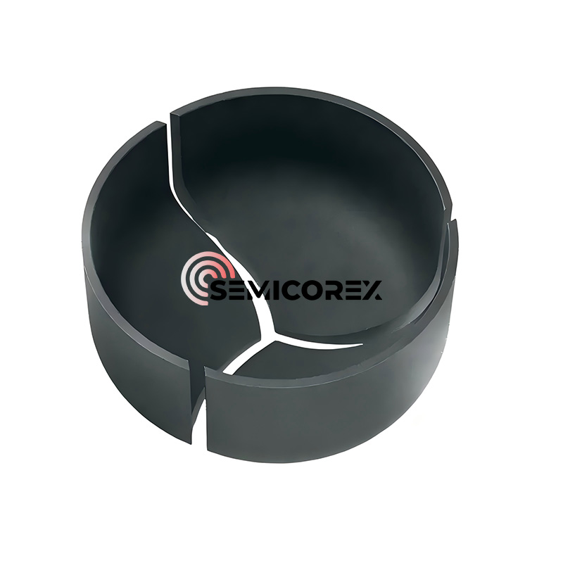 Creuset en graphite à trois pétales